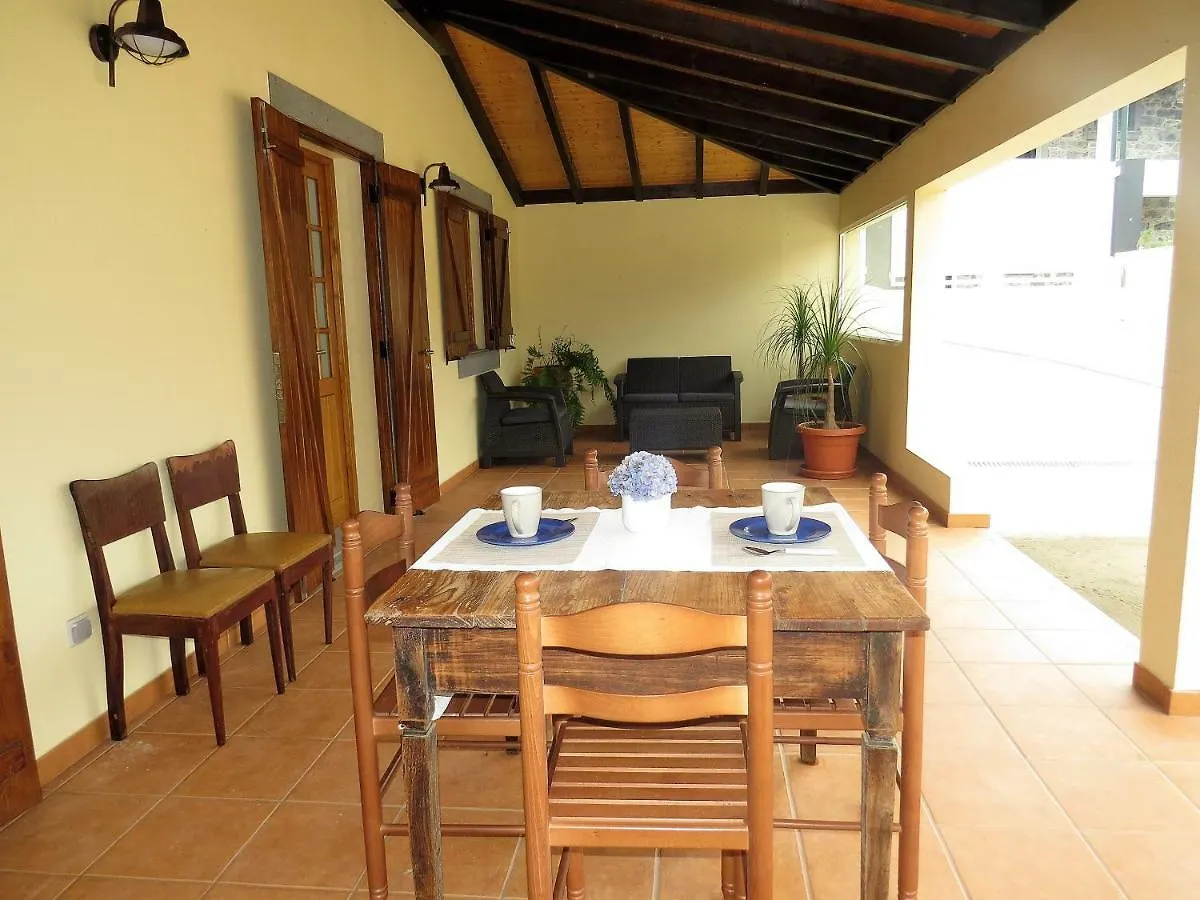 Casa Das Ginjas Сан-Висенти